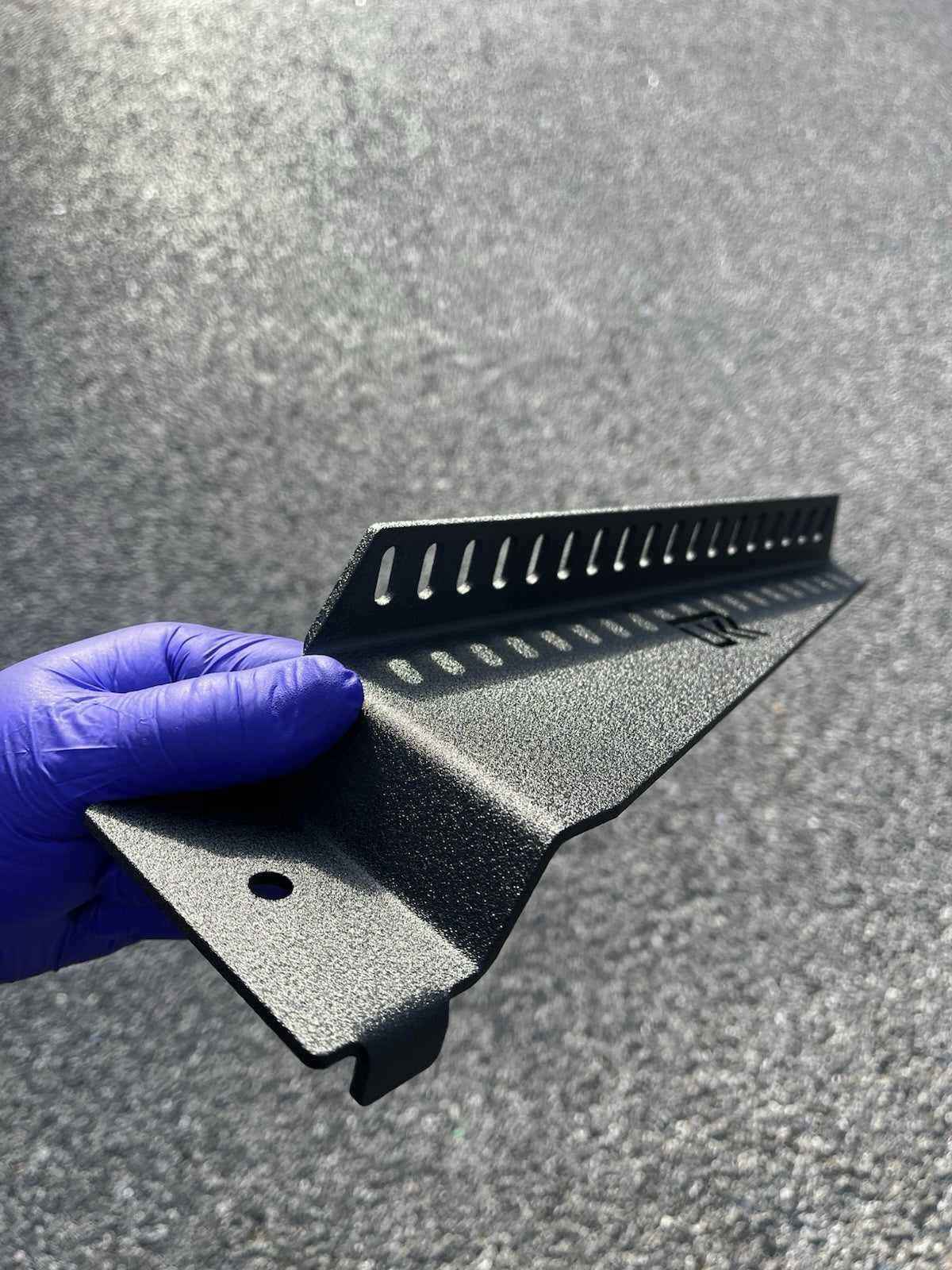 Mercedes sprinter / vw crafter solar panel roof rail mounts