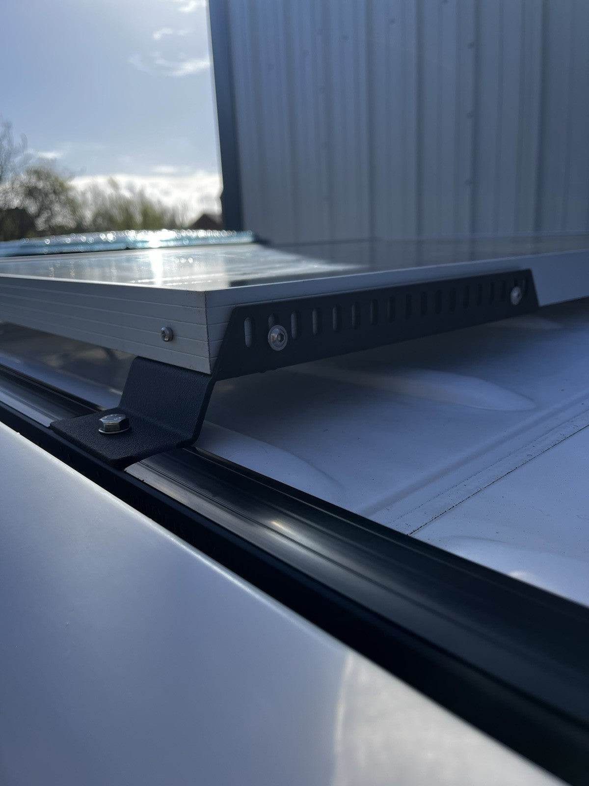 Mercedes sprinter / vw crafter solar panel roof rail mounts